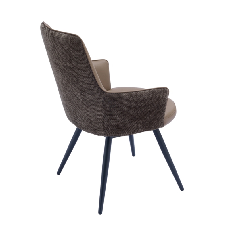 Поворотные стулья ресторана с высокой спиной