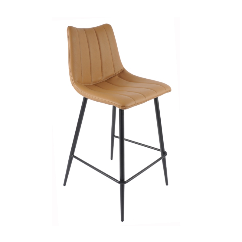 Tabernos altos de la isla de la cocina con espaldas